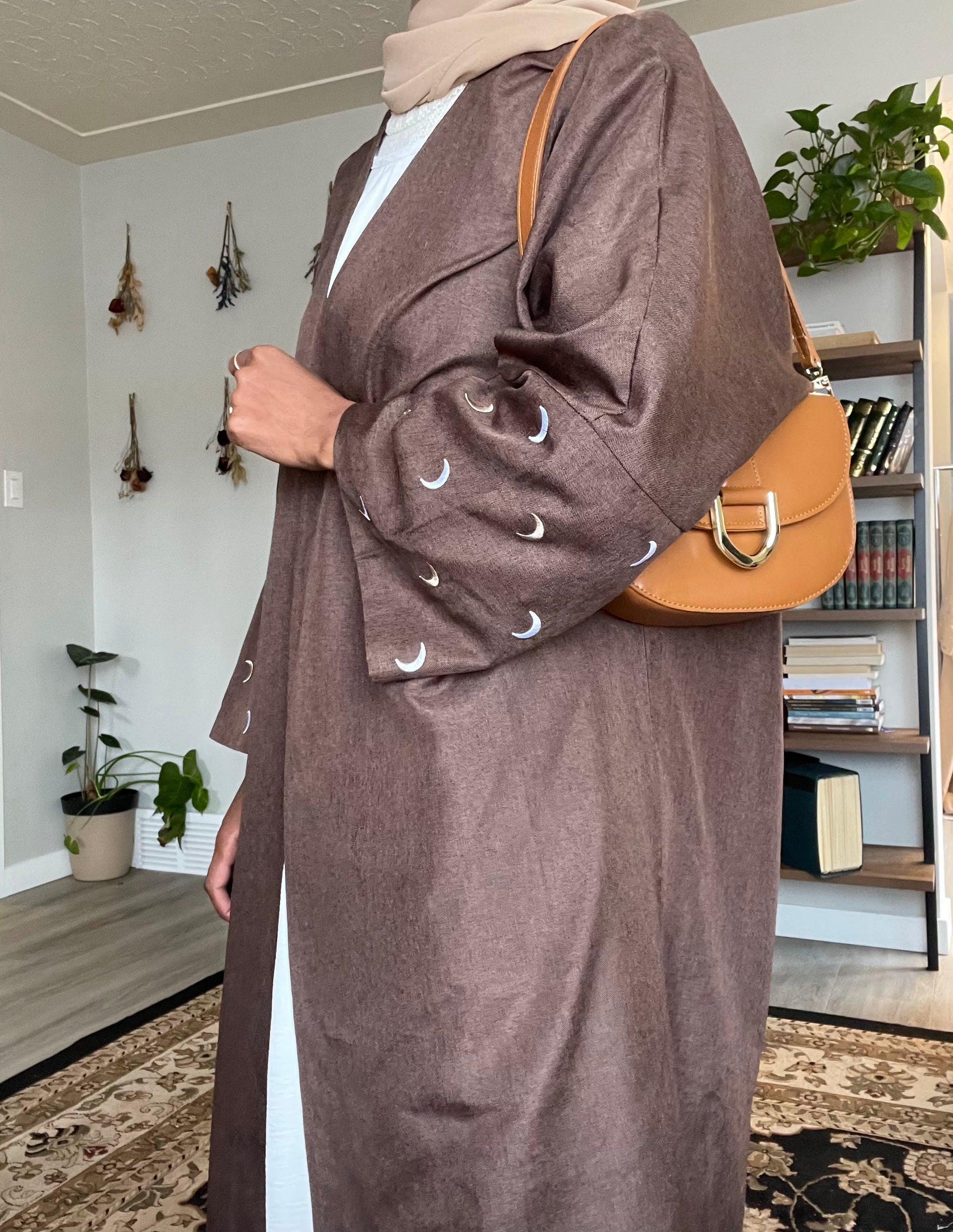 Moon Abaya